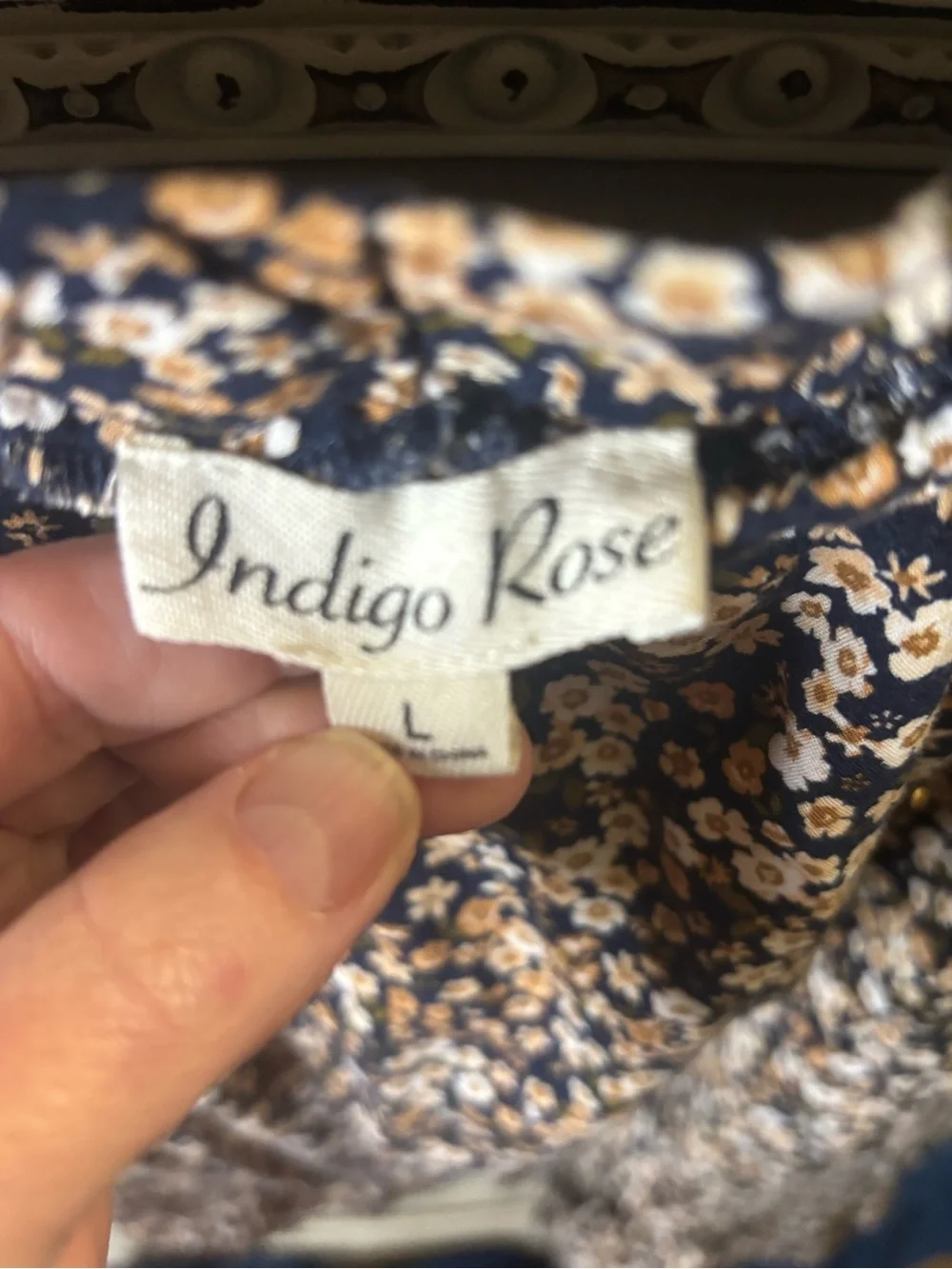 indigo Rose lightweight black
